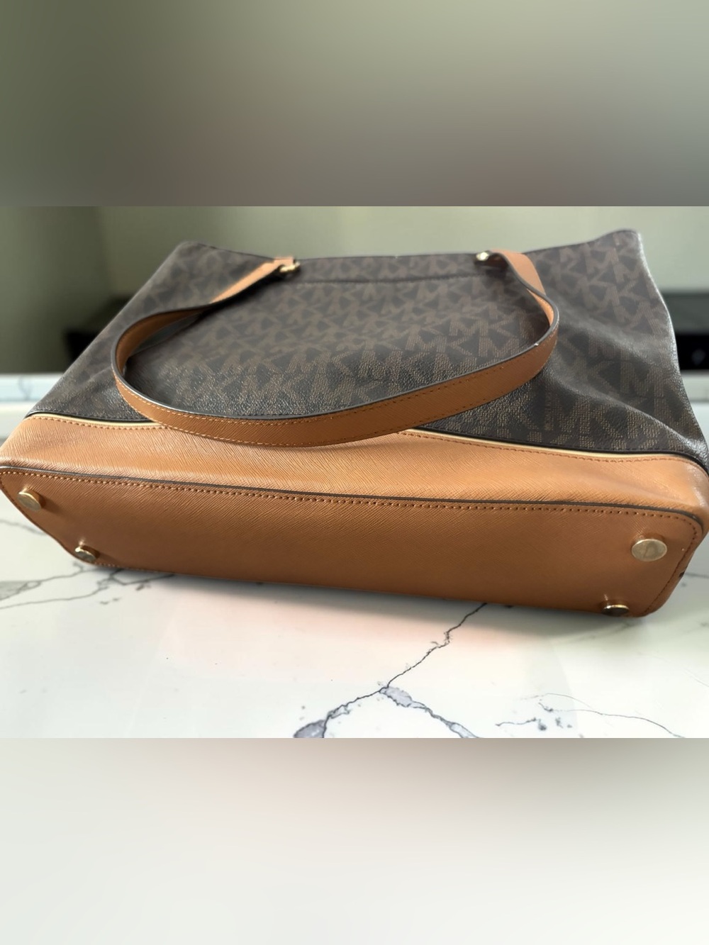 NWT Michael Kors Large Brown Signature Logo Tote Bag with Dust Bag - Picture 5 of 6